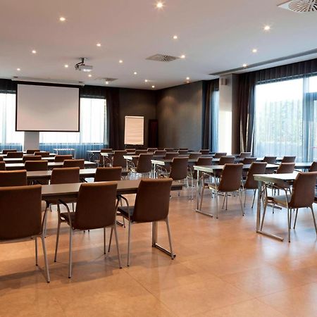 Ac Hotel Gijon By Marriott Ngoại thất bức ảnh