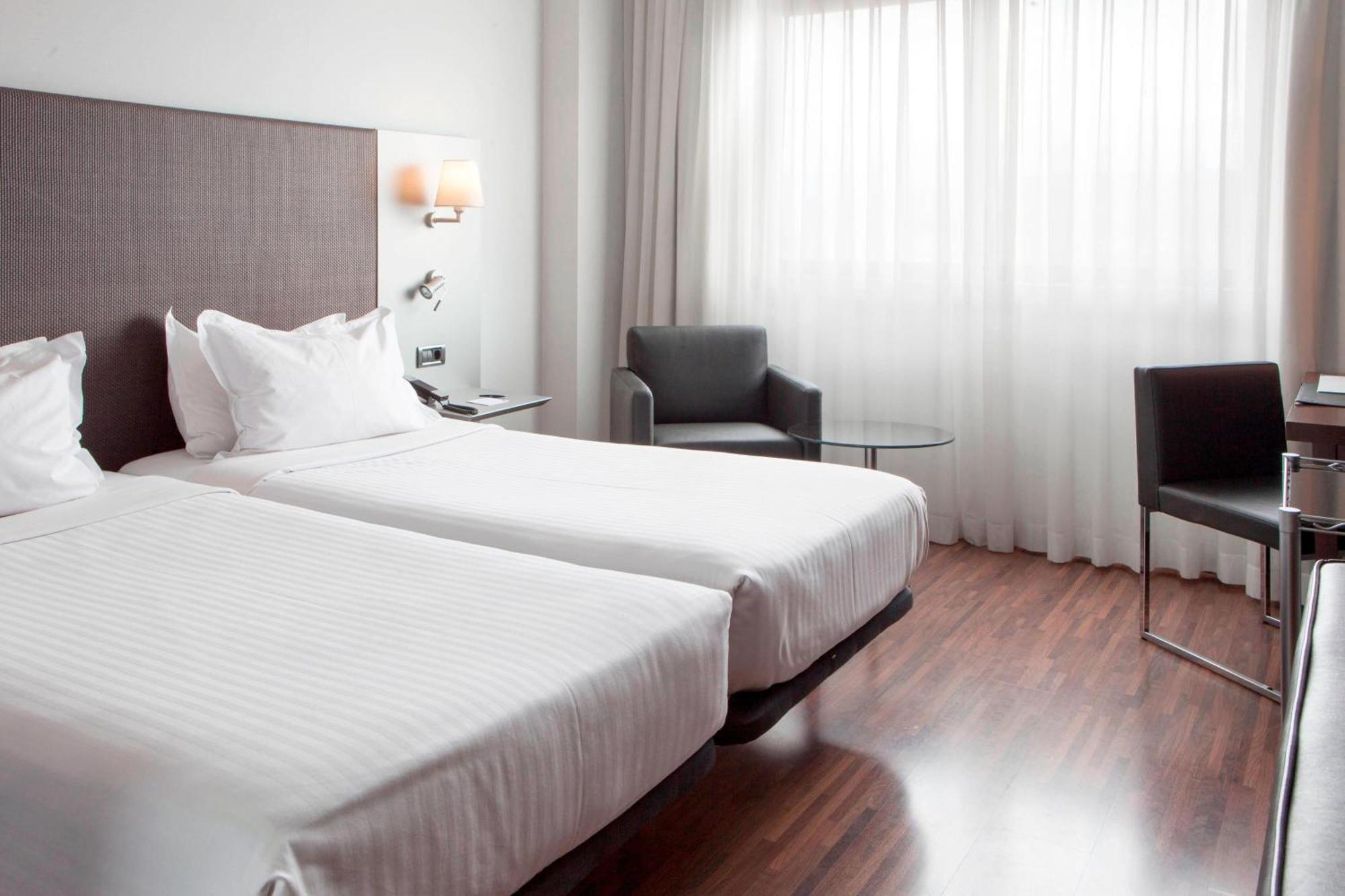 Ac Hotel Gijon By Marriott Ngoại thất bức ảnh