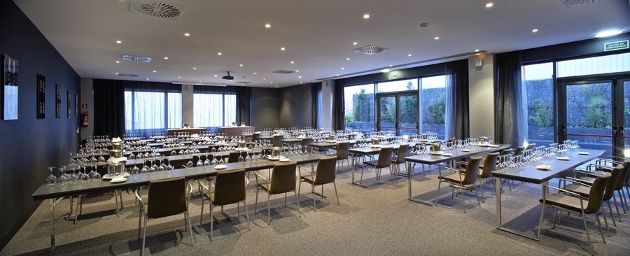 Ac Hotel Gijon By Marriott Ngoại thất bức ảnh